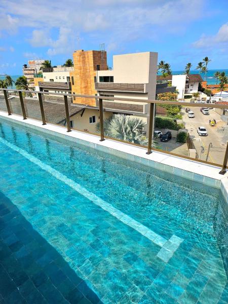 Season Smart Flats com linda estrutura e no centrinho de Porto (COM E SEM HIDRO) by HM, Book  Pernambuco hoteller med pool, Swimmingpool