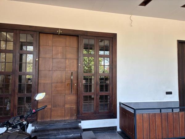 Home stay, Book  Rajasthan hoteller med parkering, Parkering
