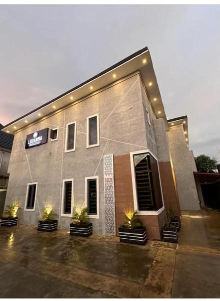 Luxarna Hotel and Spa, Book  Port Harcourt Obio/Akp
