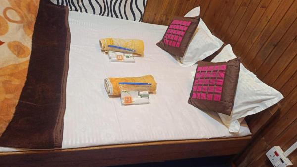 Hotel PP, Book  Lava West Bengal