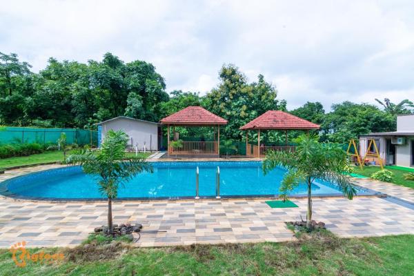hill resort, Book Ferieresort Yesade hoteller med pool, Swimmingpool
