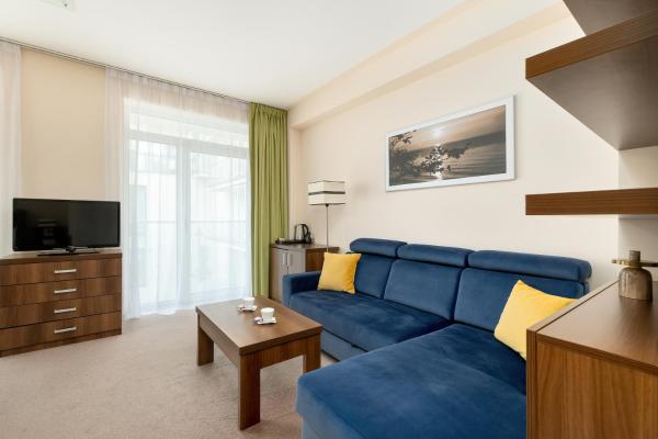 SeaLine Sikorskiego Apartments by Solarento, Book Lejlighed Hoteller i West Pomerania med pool, Swimmingpool