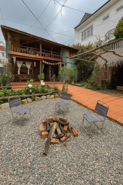 Ris Garden Homestay - Nhà gỗ bên sườn đồi, Book  Ấp Ða Thiên Lam Dong