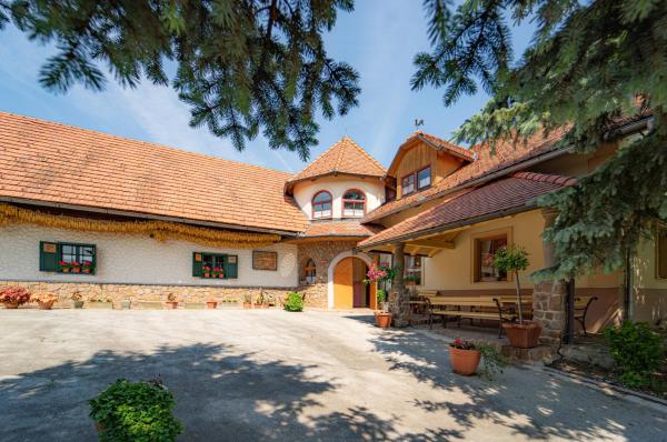 Winery Toplak, Book  Juršinci Podravje