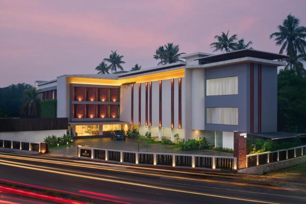 CASTELO Inn, Book  Nedumbassery New Delhi