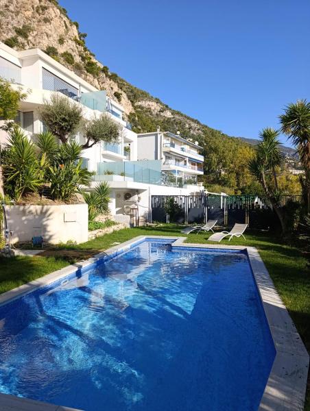Villa Mont des Oliviers, Book  Cap d'Ail Monaco