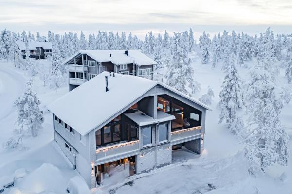 Lomavuokra Villa Utsunaarre Utsuvaara, Book  Hoteller i Lapland Finland med pool, Swimmingpool