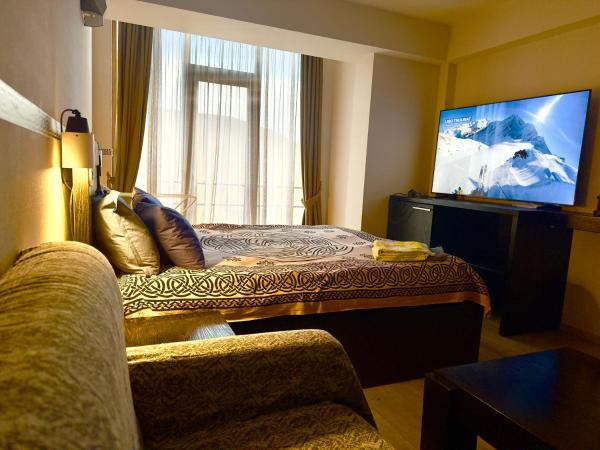 Pilot club rooms block1 NewGudauri 823, 301, 702, 901, Book  Kʼumlistsʼikhe 