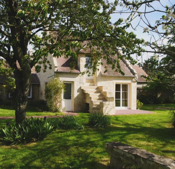 Maison Areli, Book  Amfréville Normandy
