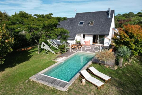 Villa avec piscine - calme absolu 5 min des plages, Book  Erdeven hoteller med pool, Swimmingpool