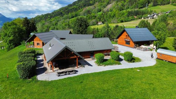 Domaine du Val de Tamié, Book  Les Combes Rhône-Alps