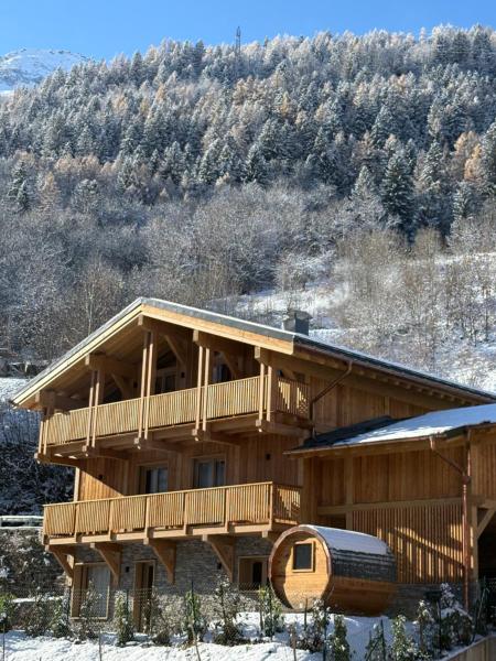 Somptueux Chalet 12 personnes - Villaroger, Book Chalet Hoteller i Rhône-Alps med parkering, Parkering