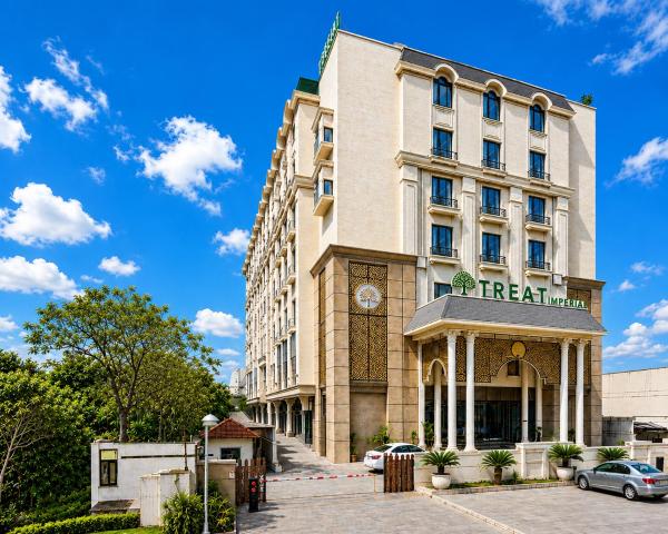 Treat Imperial Aurangabad City Center, Book  Hoteller i New Delhi med pool, Swimmingpool