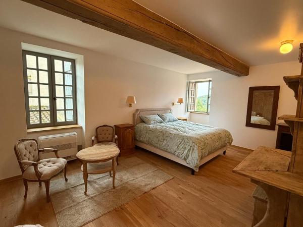 Auberge du Vieux Brancion, Book  Martailly-Les-Brancion Saône-et-Loire
