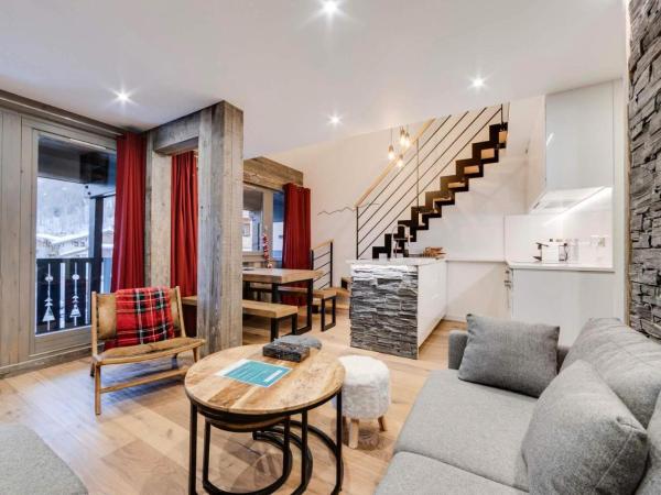 Résidence Val Disere Village - Appartement entièrement rénové Ski aux pieds Parking couvert MAE-3043, Book  Hoteller i Rhône-Alps med parkering, Parkering