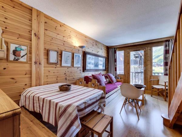 Résidence Val Disere Village - Appartement Duplex confortable Ski aux pieds Parking couvertAppartement Duplex confortable Ski aux pieds Parking couvert MAE-7463, Book  Hoteller i Rhône-Alps med parkering, Parkering