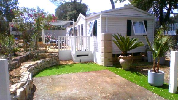 Mobilhome Fréjus, Book  Hoteller i Var coast med pool, Swimmingpool