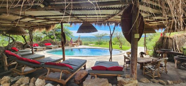Maasai Sacred Site - Africa Amini Life, Book  Hoteller i Arusha National Park med pool, Swimmingpool