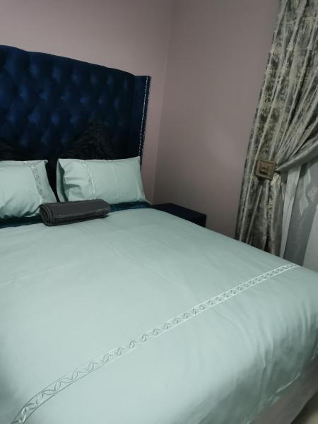 Blackpony Guesthouse, Book  Kriel Mpumalanga