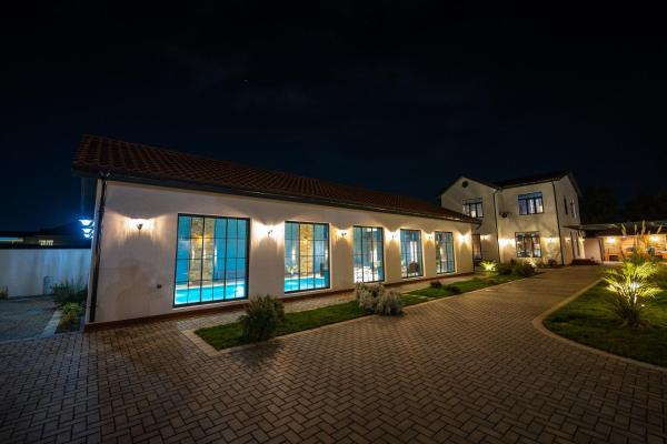 Dream Villa in Baku, Book  Pirşağı Baku