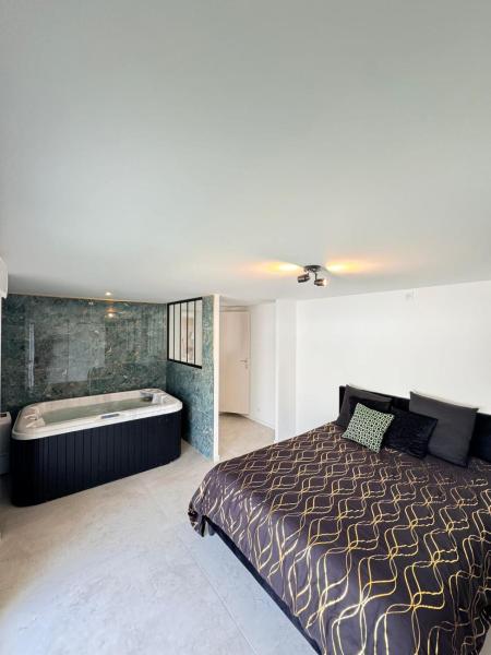 Villa Nyss, Book  Lunel Languedoc-Roussillon