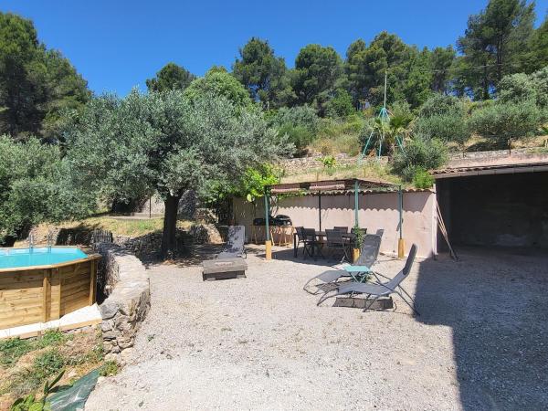 Rez de Villa Esala, Book  Hoteller i Rhône-Alps med pool, Swimmingpool