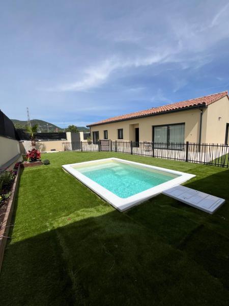 Villa complète piscine 120m2 4 lit 4chambre, Book  Les Tourrettes Drôme Provençale