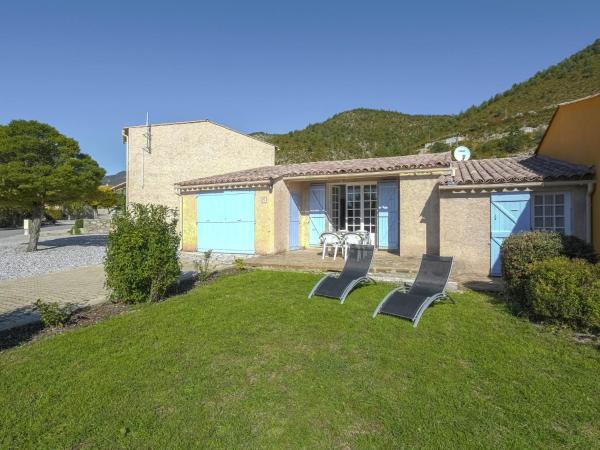 Villa in Castellane near Lake and Forest, Book  Castellane Gorges du Verdon