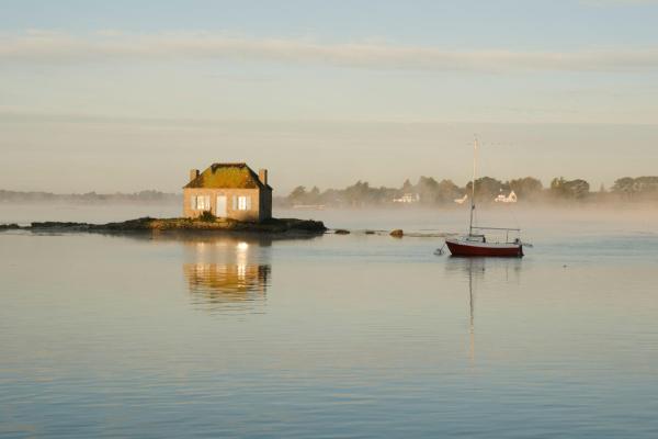 Saint Cado, appartement avec vue sur l'eau, Book   