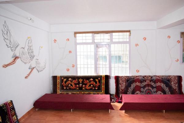 Aavya backpackers hostel, Book  Arunachal Pradesh hoteller med parkering, Parkering
