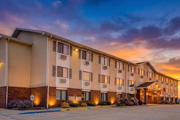 Capital O Amerihost Inn and Suites Kingdom City Hwy 54 MO, Book  Kingdom City Missouri