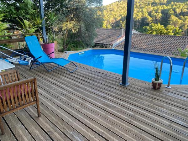Villa entre mer et montagne, Book  Peypin Carros