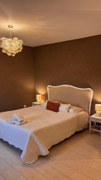 Chateau des Anges, Book Hotel Rhône-Alps hoteller med pool, Swimmingpool