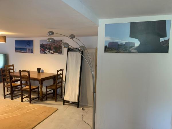 Villa Geronime, Book  Contes hoteller med pool, Swimmingpool