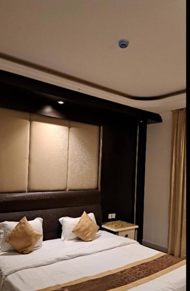 شقق منزل جود للشقق المخدومة, Book  Riyadh Region hoteller med parkering, Parkering