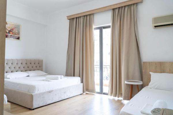 Sunny Days Hotel, Book  Sarandë Vlorë County