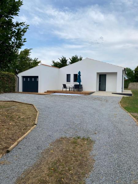 Villa Acacia, Book  Saint-Michel-en-l'Herm 