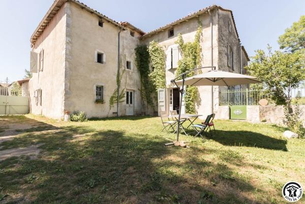 Le Clos d\Artagnan, Book  Valcabrère Languedoc-Roussillon