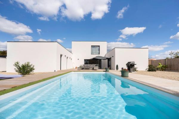 Villa d\architecte - Piscine - Plage, Book  Le Bernard 