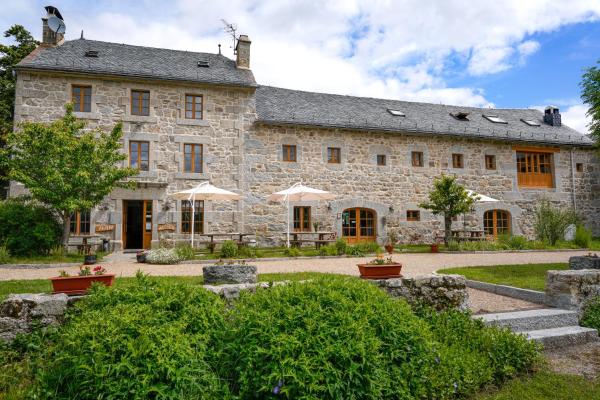Oustal de Parent, Book  Saint-Alban-sur-Limagnole 