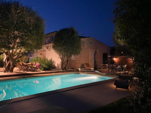 Villa ALETTI MJ piscine privée Porto Vecchio, Book  Hoteller i Korsika med pool, Swimmingpool