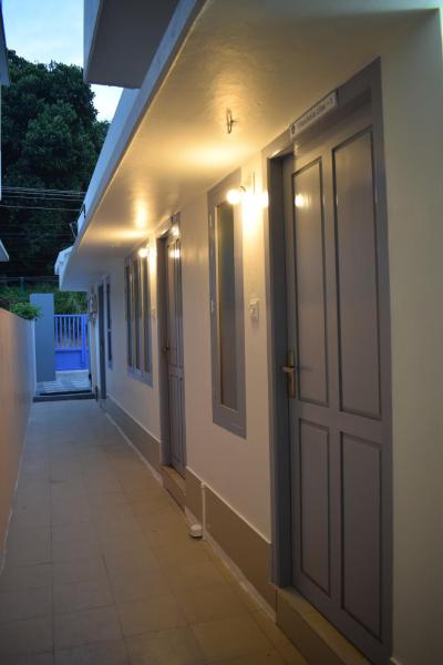 , Book  Trivandrum New Delhi