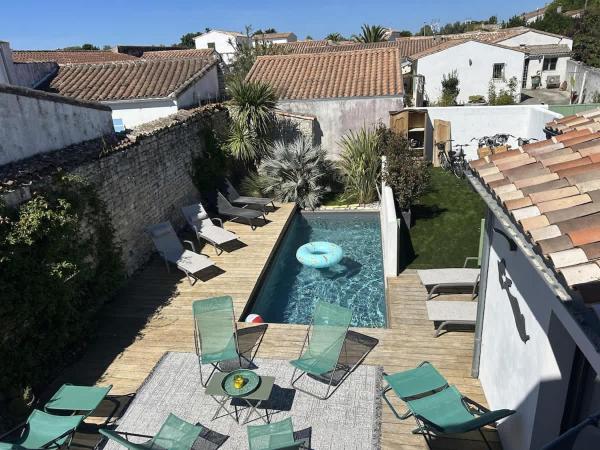 Villa La Remoise, Book  Hoteller i Aquitaine med pool, Swimmingpool