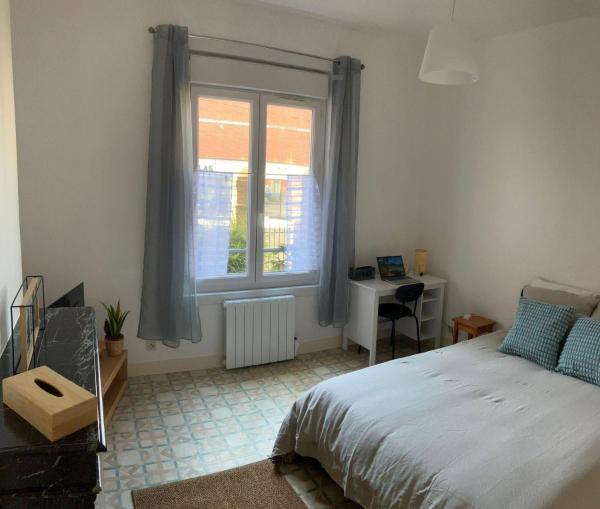 La cabine des docks, Book  Upper Normandy hoteller med parkering, Parkering