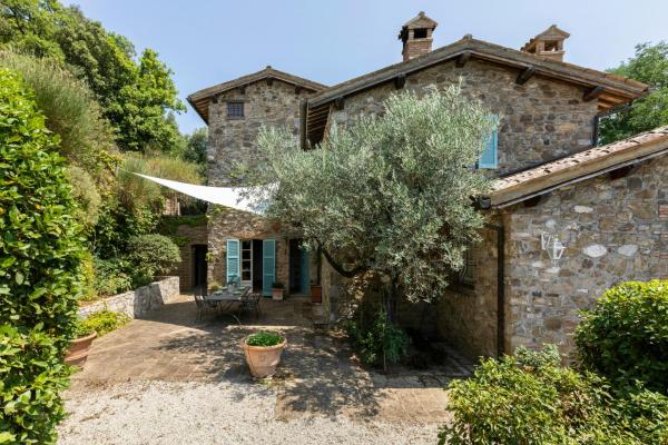 Restored Villa With Pool Near Orvieto, Book  Bagni Umbrien
