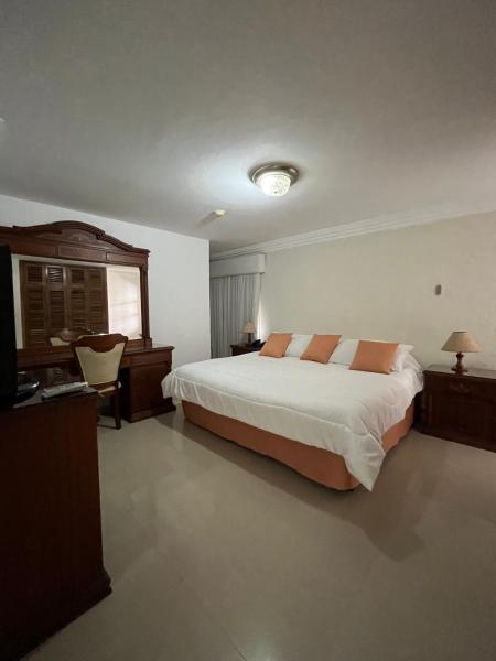 castillo de la fantasia hotel, Book  San Cristobal San Antonio del Táchira