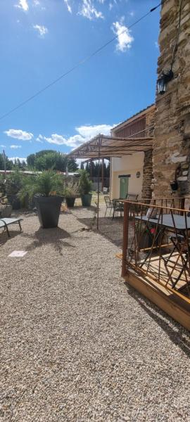 Le PaSadin, Book  Hoteller i Rhône-Alps med pool, Swimmingpool
