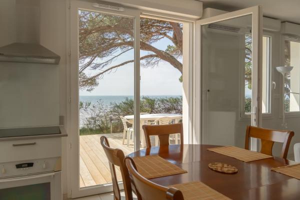 Villa Germaine les pieds dans l'eau, Book  Andernos-les-Bains Arcachon Bay