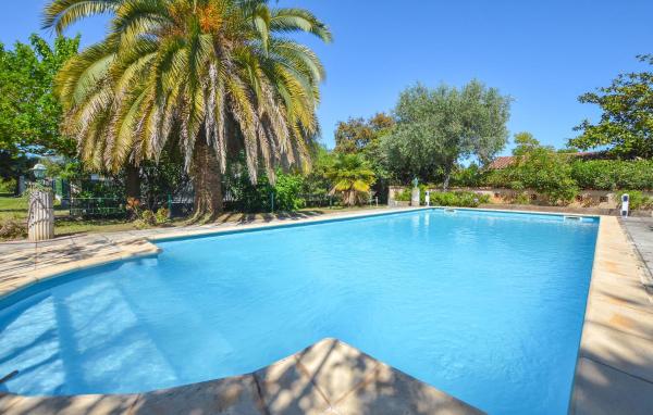 Villa Plage À Pieds, Book  Hoteller i Korsika med pool, Swimmingpool