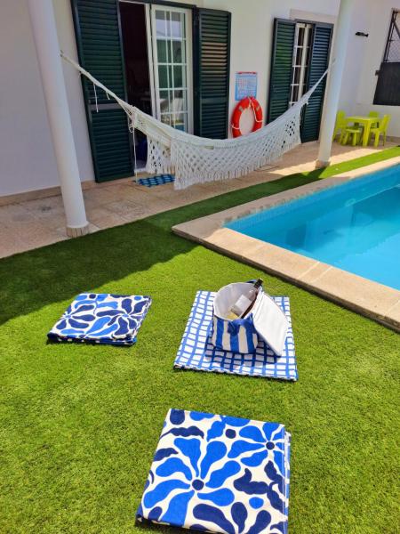 Meco Beach and Private Pool Villa, Book  Lisbon Region hoteller med pool, Swimmingpool